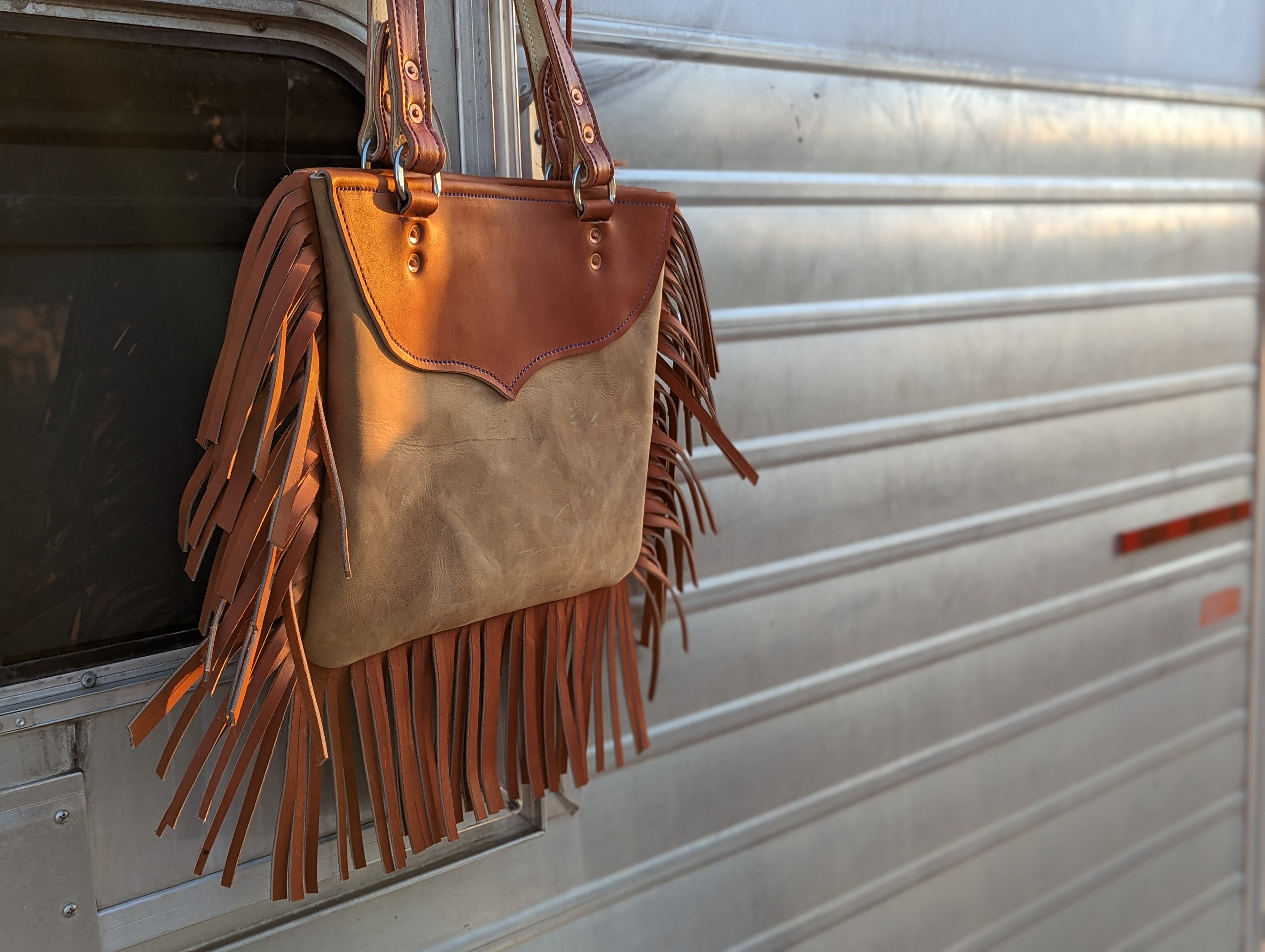 Oreanas Fringe Purse Rutton Ranch Fringe Purse - Tan and Saddle – Rafter Running M Leather
