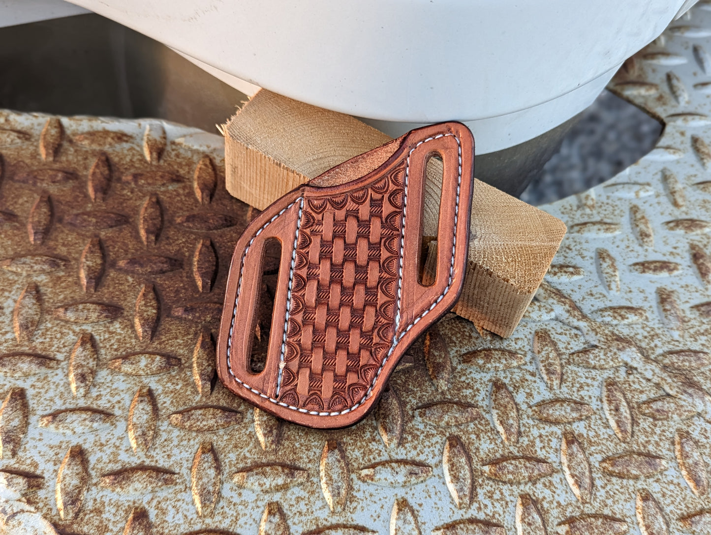 Angled Trapper Knife Sheath