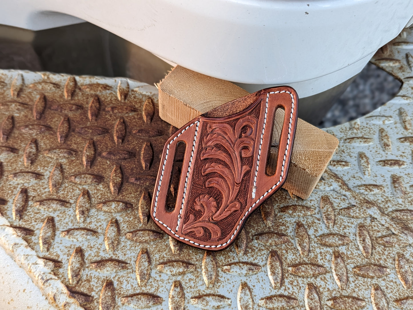 Angled Trapper Knife Sheath