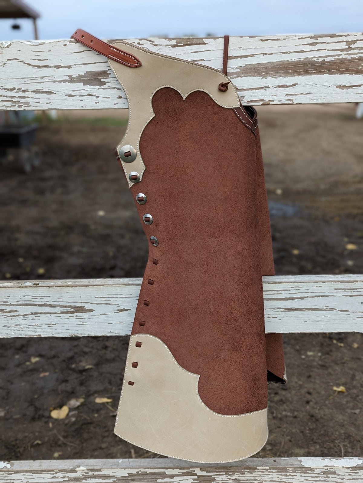 Arizona Bell Chaps: Step-in Brown & Cream – Rafter Running M Leather