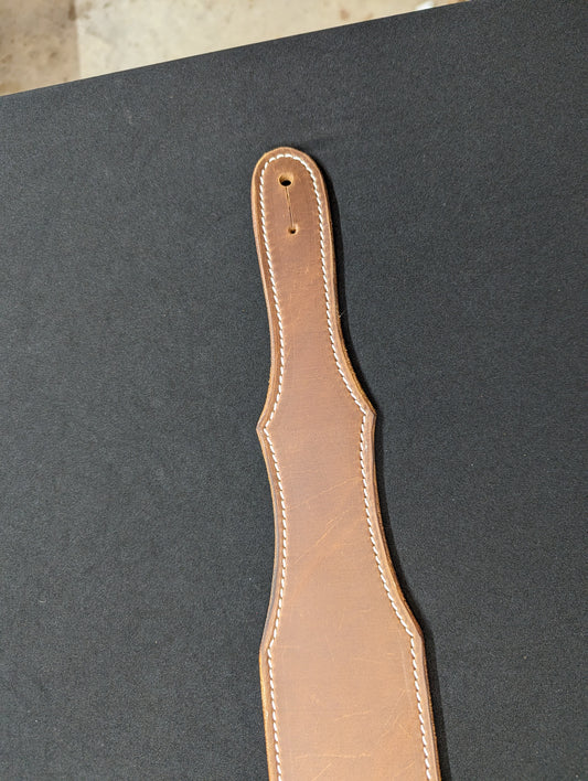 Harness guitar strap